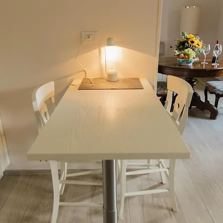 Modern In The Heart Of 公寓 *