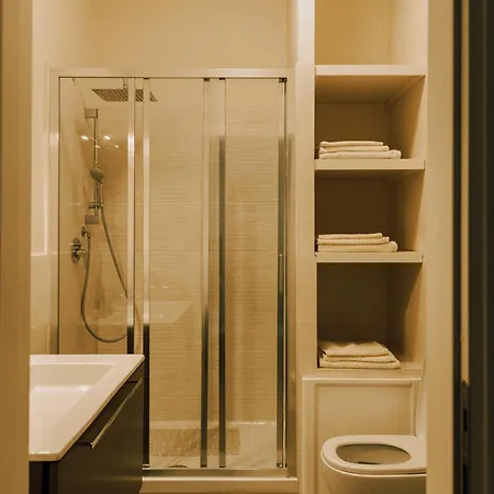 Modern In The Heart Of 公寓