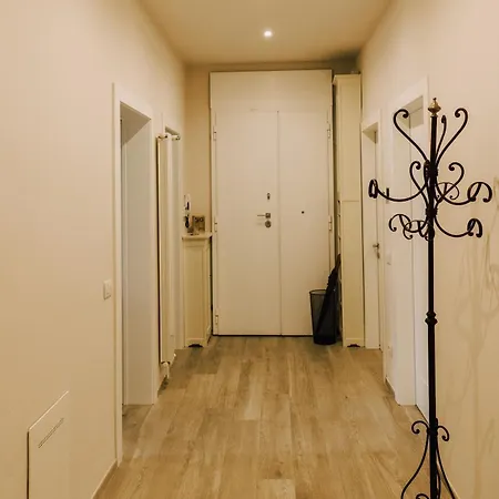 Modern In The Heart Of 公寓 *