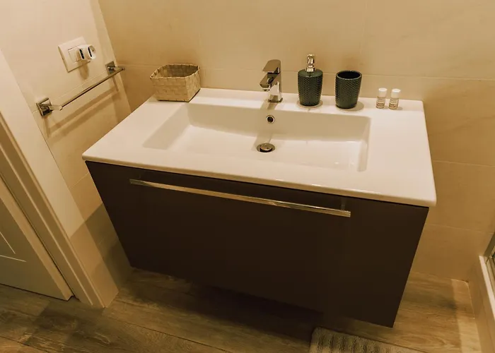 Modern In The Heart Of * Floransa