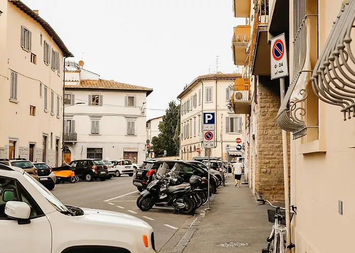 Modern In The Heart Of Daire